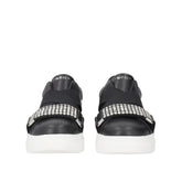 Tosca Blu Sneaker Juliette in Pelle Nera con Accessorio in Strass